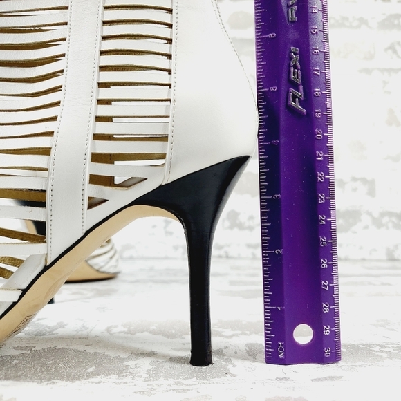 Michael Kors White Strappy Ankle Boots Open Toe High Heels M657 - Picture 9 of 13